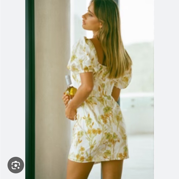 Sabo - Floral Yellow Dress - Picture 3 of 5